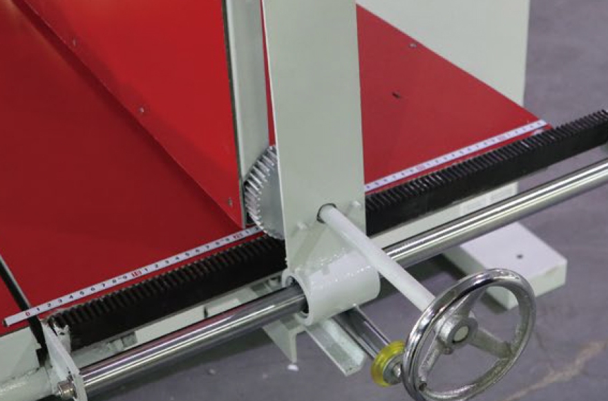 富怡海綿切割機(jī) (手動(dòng))